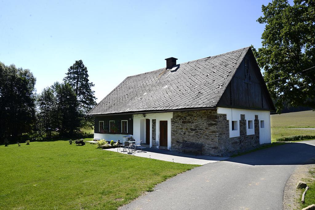 Ubytovani Chalupa Kraliky Exterior photo