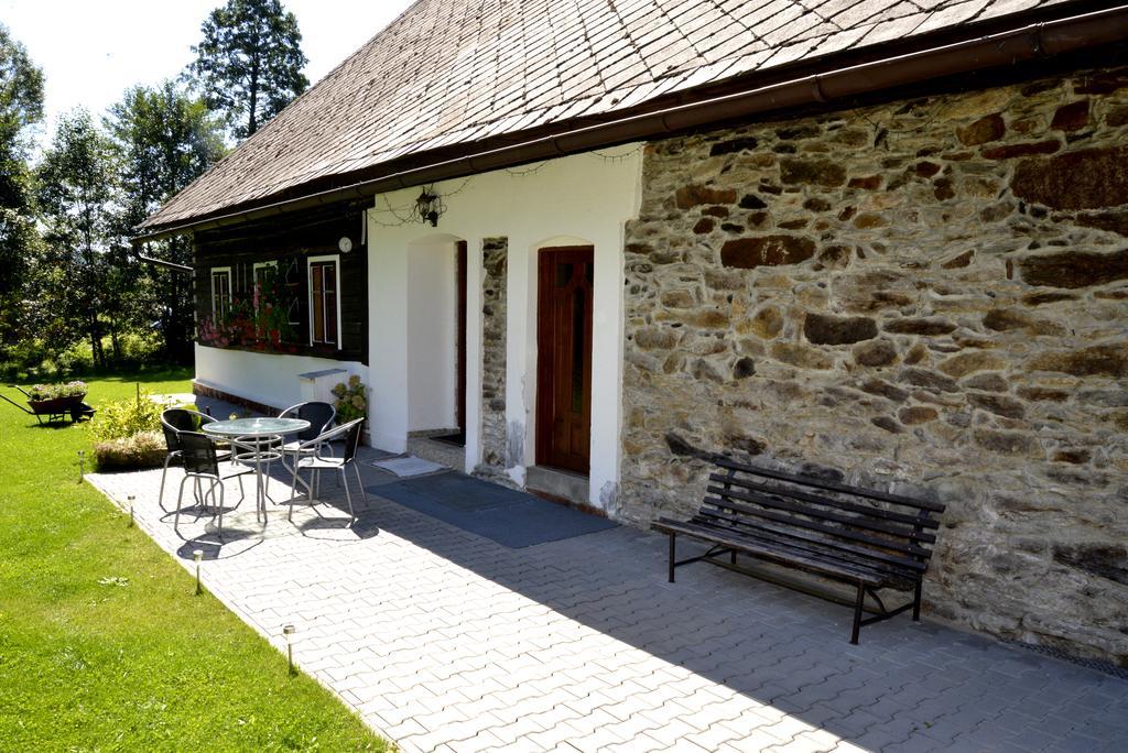 Ubytovani Chalupa Kraliky Exterior photo